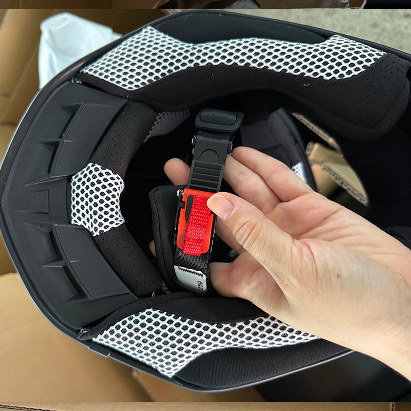 V328 ECE.22 06 Carbon Fiber Snowmobile Helmet